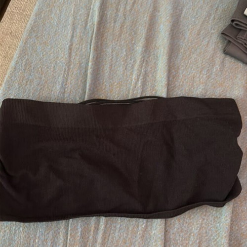 Strapless bra black, new for teens