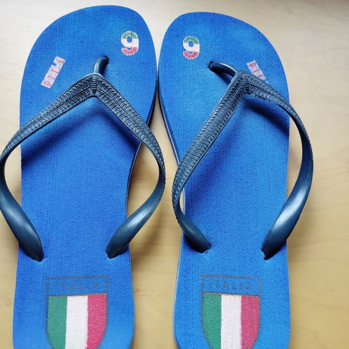 Flip-flops like new, size 43/44, blue