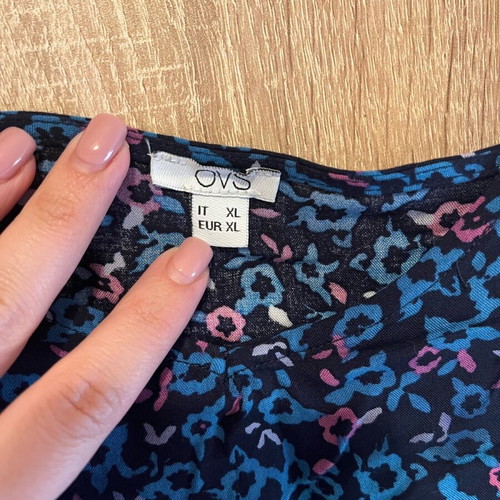 Ovs summer top new, unworn, size XL, black and blue