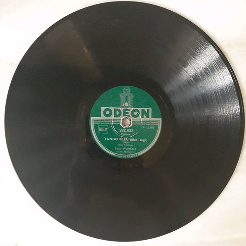 Latin 78 rpm record Tony Murena used, Tango and Fox songs