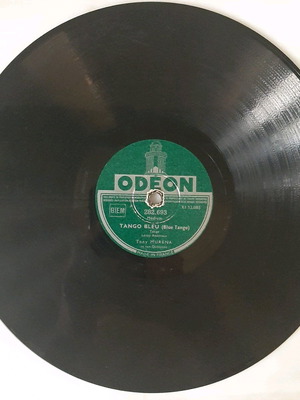 Latin 78 rpm record Tony Murena used, Tango and Fox songs