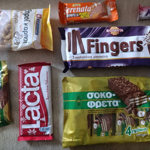 Chocolate bars, cookies and cashew nuts set new