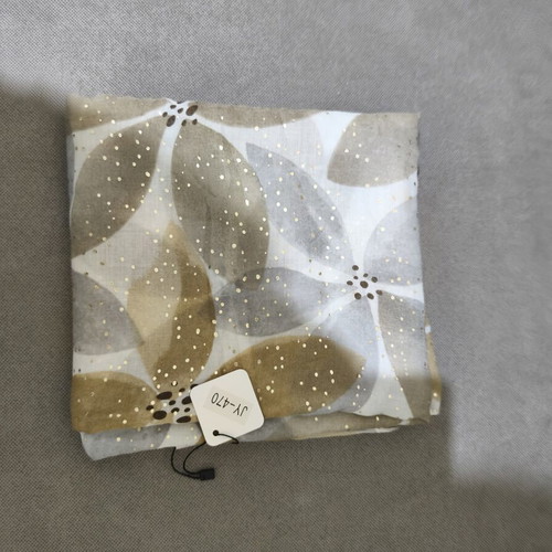 Pareo square in earthy colors, new, Abercrombie & Fitch