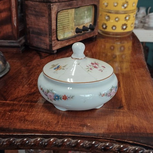 Porcelaine De Prestige St. Martial decorative container with lid used