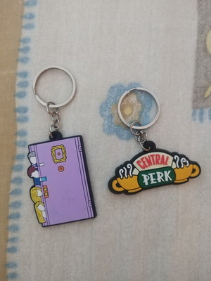 Central Perk keychain set of 2 rubber new