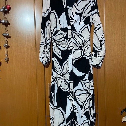 Semizie dress Zara like new with floral pattern, size M