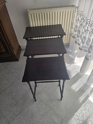 Nesting coffee tables used