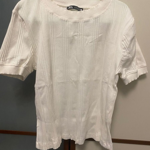 Zara T-shirt white like new, size S