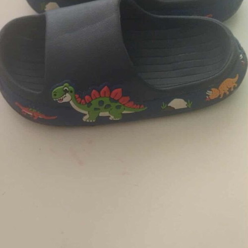 Children's slipper like new