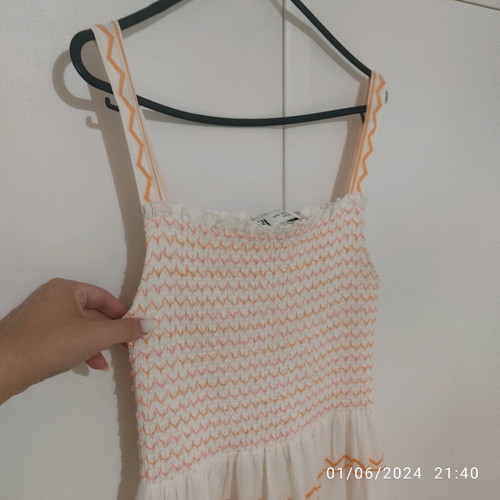Zara maxi dress medium white and orange, new, resortwear