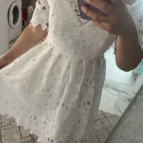 Boohoo white official dress new, size 40 M/L