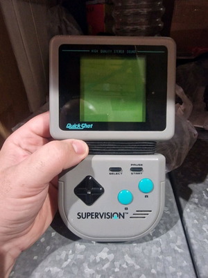Supervision конзола употребявана с игра