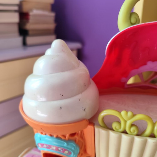 Strawberry Shortcake House used with some stains