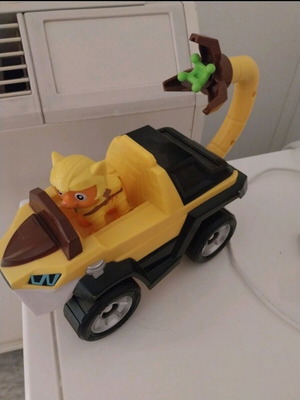 Paw Patrol Cat Pack Leo's Feature Vehicle играчка