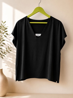 Noah μαύρη μπλούζα 100% Lyocell M/L σαν καινούργιο, minimal chic