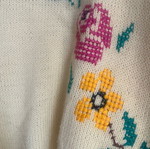 Vintage wool sweater yellow with embroidered design new