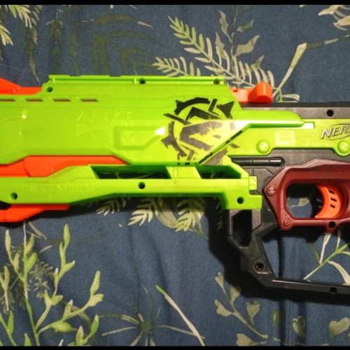 Nerf όπλο μεταχειρισμένο σε καλή κατάσταση