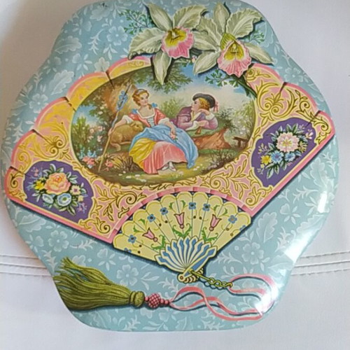 Collectible biscuit tin used, 1970s decade
