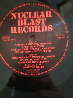 Pungent Stench Been Caught Buttering used vinyl without cover