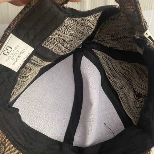 Gucci women's hat like new, brown