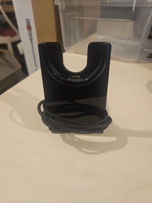 Plantronics 203079-101 charging dock for Voyager Focus UC / B825