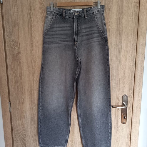 Bershka jeans size 34 gray like new