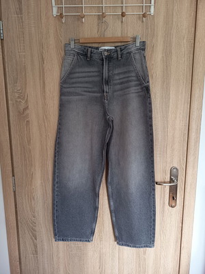 Bershka jeans size 34 gray like new