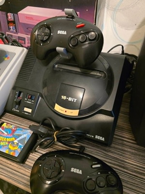 Sega Mega Drive 1 like new with Alladin and Spiderman