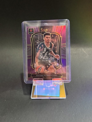 Victor Wembanyama collectible card 20/99 new
