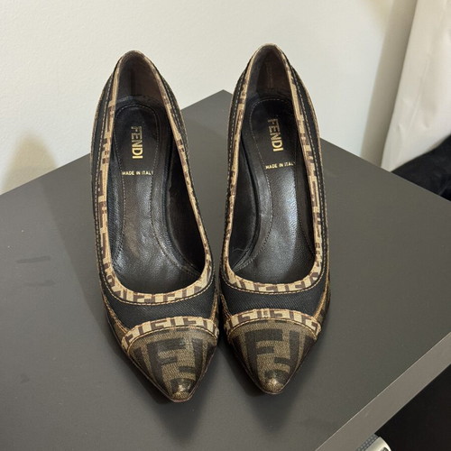 Fendi Vintage Zucca Monogram High Heel Pumps size 36 used