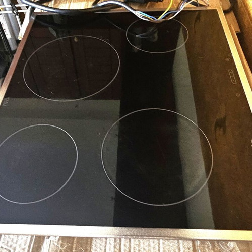 Miele Ceramic Hob 4 Zones with Inox Frame New