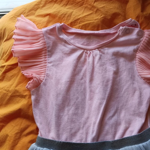 Baby dress like new with tutu mustache