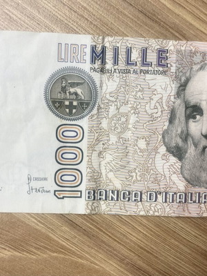 Collectible 1,000 Italian Lire banknote used, Marco Polo 1982-1988