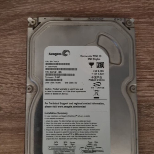Seagate 250GB hard drive like new