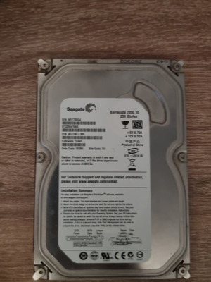 Seagate 250GB hard drive like new