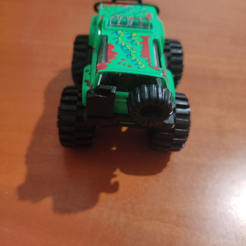 Toy car like new