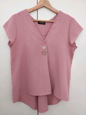Women's blouse new, one size