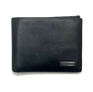 Calvin Klein  cow leather wallet