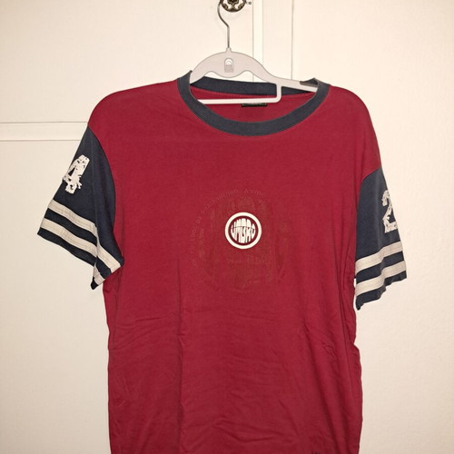 Umbro XL collectible t-shirt like new
