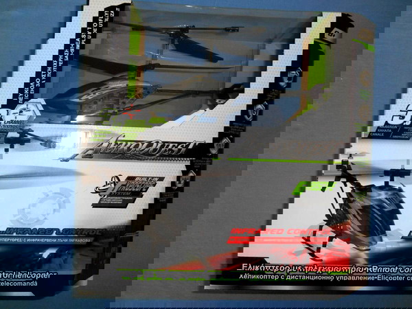 AEROQUEST elikoptero me tilechiristirio
