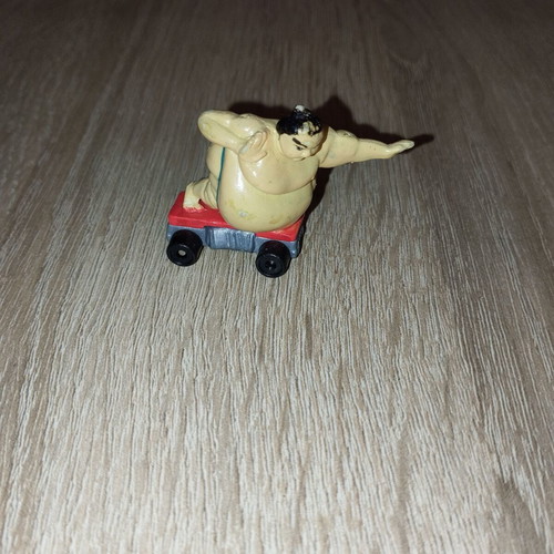 Skateboardmania Skater Figure Number 14 Sumo Like New