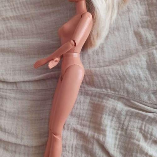 Barbie gymnast 1994 used with Super Gymnast Barbie 1995 outfit and articulated body