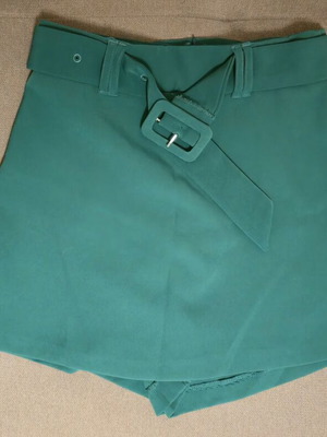 Stradivarius skirt-shorts like new, green, size S