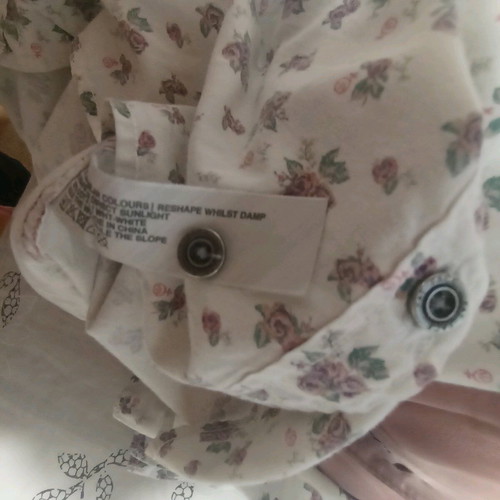 Fat Face women's shirt like new, colorful with floral pattern