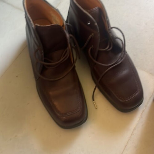Μποτάκια Timberland δερμάτινα σαν καινούργια, καφέ, νούμερο 38