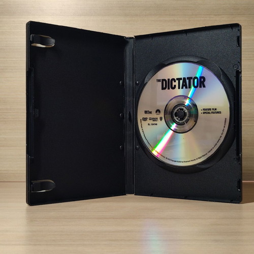 The Dictator DVD like new with Greek subtitles