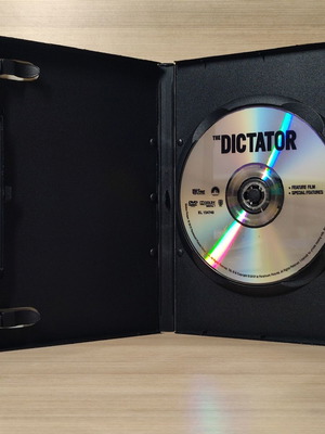 The Dictator DVD like new with Greek subtitles