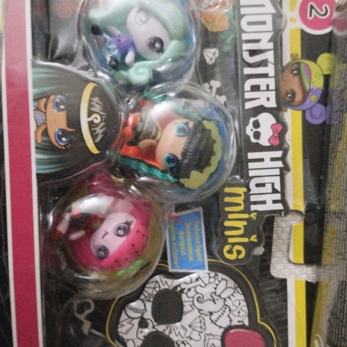Monster High Minis figures package of three new sets 2016