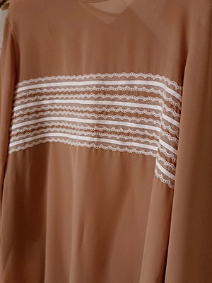 Bianco blouse brown size M like new