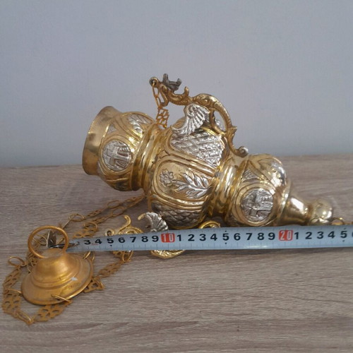Bronze lamp new with beautiful motif, size 24 cm
